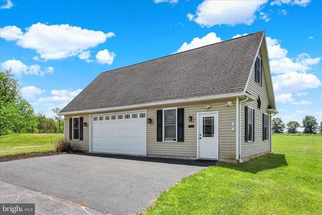 1210 WHITE CHURCH RD, Gettysburg, PA 17325