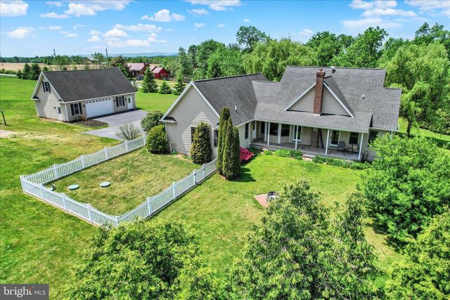 1210 WHITE CHURCH RD, Gettysburg, PA 17325