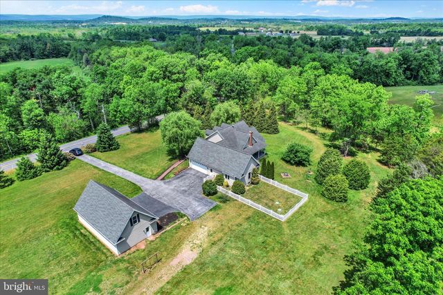 1210 WHITE CHURCH RD, Gettysburg, PA 17325
