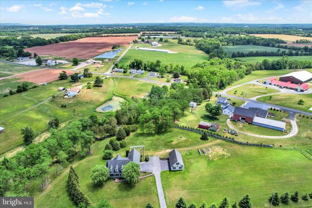 1210 WHITE CHURCH RD, Gettysburg, PA 17325
