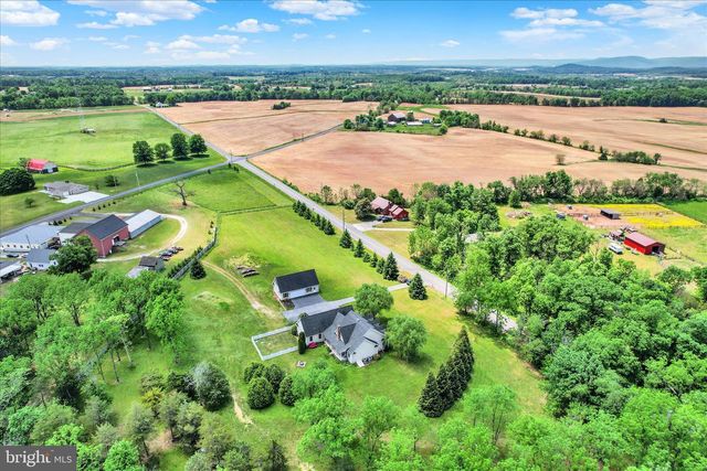 1210 WHITE CHURCH RD, Gettysburg, PA 17325
