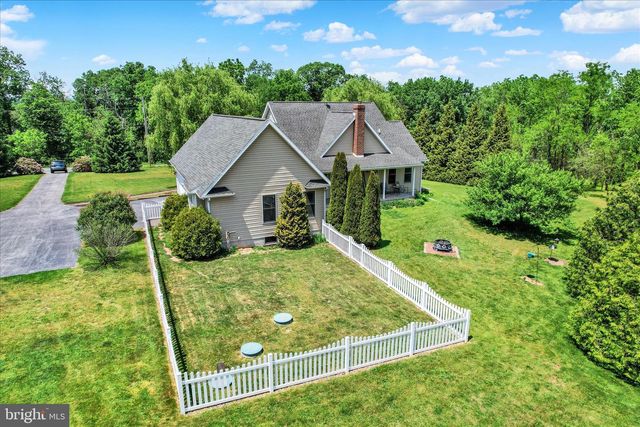 1210 WHITE CHURCH RD, Gettysburg, PA 17325