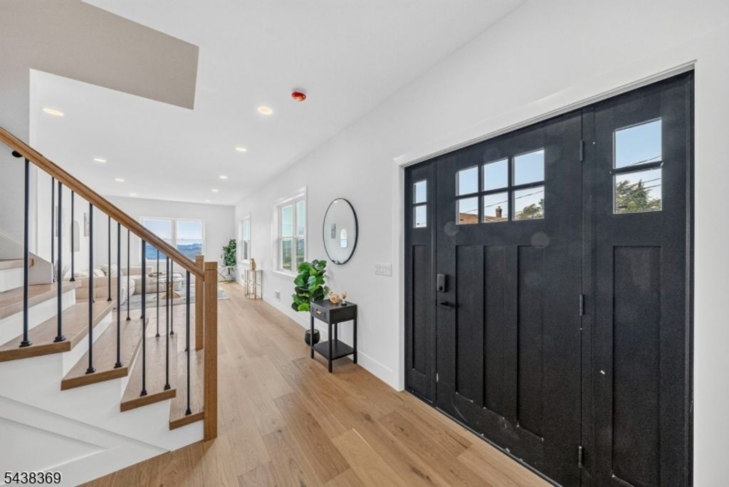 125 Cedarhurst Ave, Woodland Park, NJ 07424 — photo 5