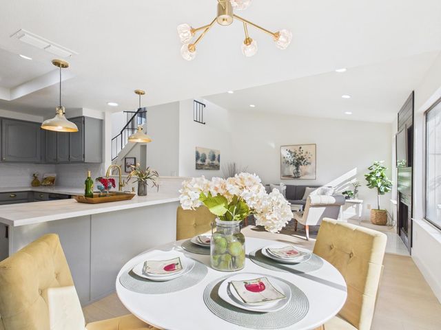 5912 Sawyer Cir, Sacramento, CA 95823