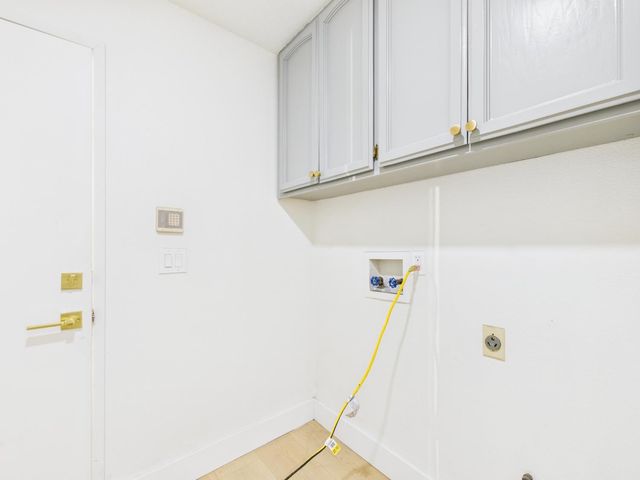 5912 Sawyer Cir, Sacramento, CA 95823