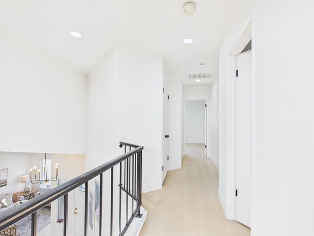 5912 Sawyer Cir, Sacramento, CA 95823