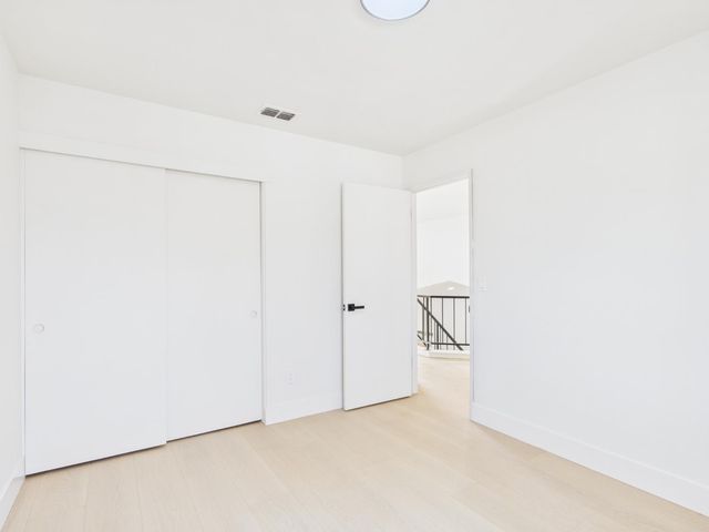 5912 Sawyer Cir, Sacramento, CA 95823