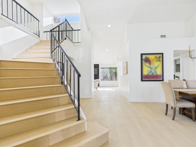 5912 Sawyer Cir, Sacramento, CA 95823