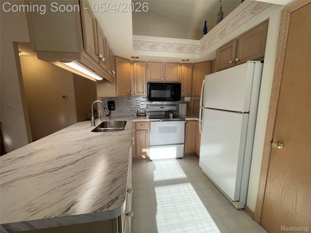 9142 Luea Lane, Swartz Creek, MI 48473