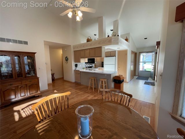 9142 Luea Lane, Swartz Creek, MI 48473