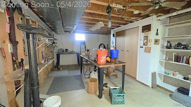 9142 Luea Lane, Swartz Creek, MI 48473
