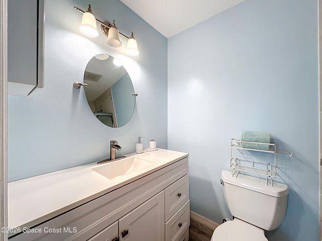 760 Becker Avenue NE, Palm Bay, FL 32905