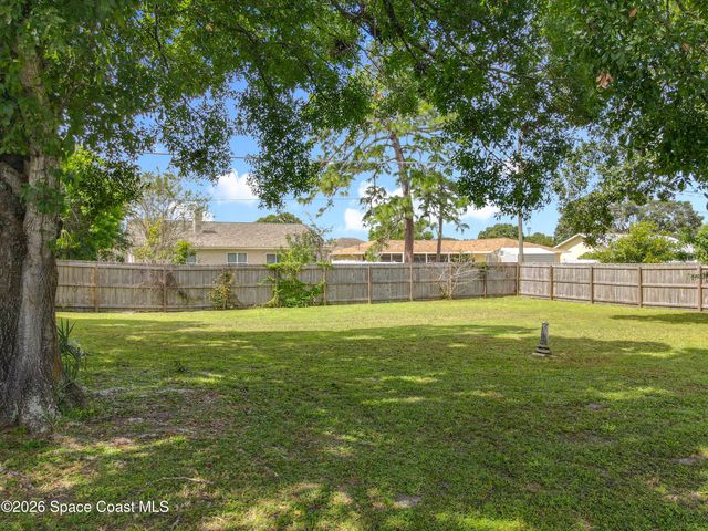 760 Becker Avenue NE, Palm Bay, FL 32905