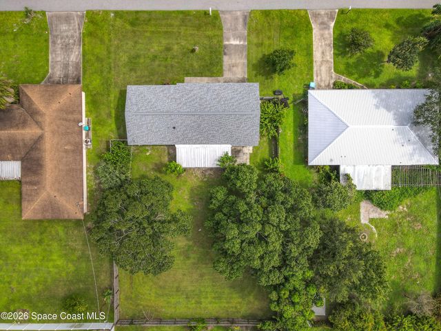 760 Becker Avenue NE, Palm Bay, FL 32905