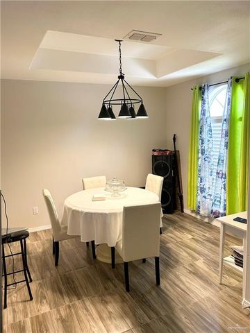 3271 Los Arcos Circle, Weslaco, TX 78599