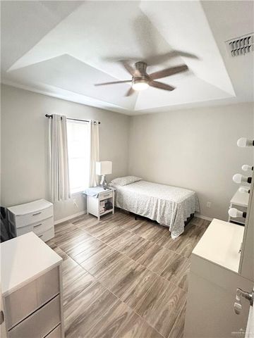 3271 Los Arcos Circle, Weslaco, TX 78599