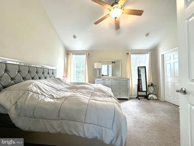 95 VANCE AVE, Sicklerville, NJ 08081