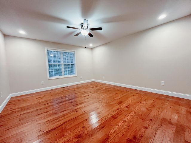 110 Lake Breeze Lane, Corbin, KY 40701