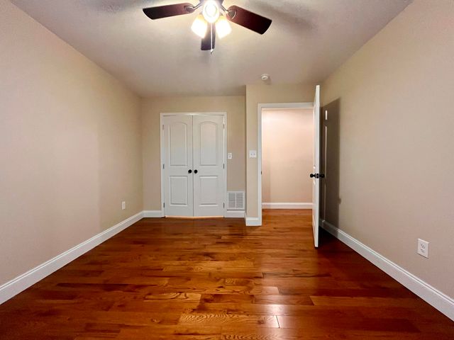 110 Lake Breeze Lane, Corbin, KY 40701