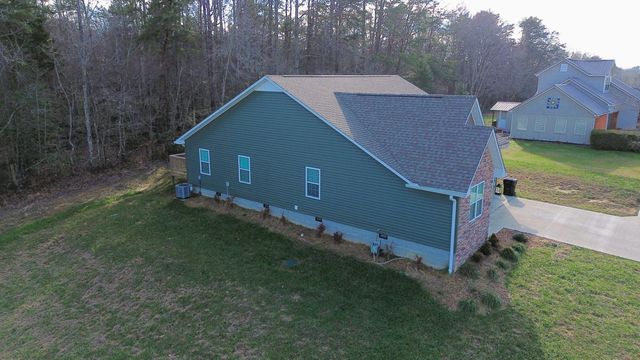 110 Lake Breeze Lane, Corbin, KY 40701