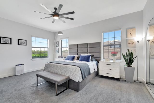 2828 Gin Berry Way, West Palm Beach, FL 33401