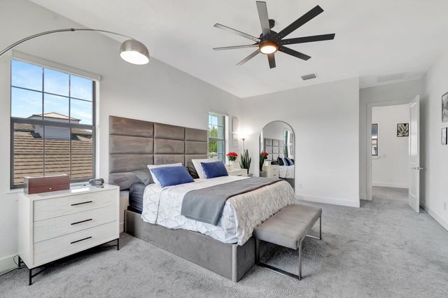 2828 Gin Berry Way, West Palm Beach, FL 33401