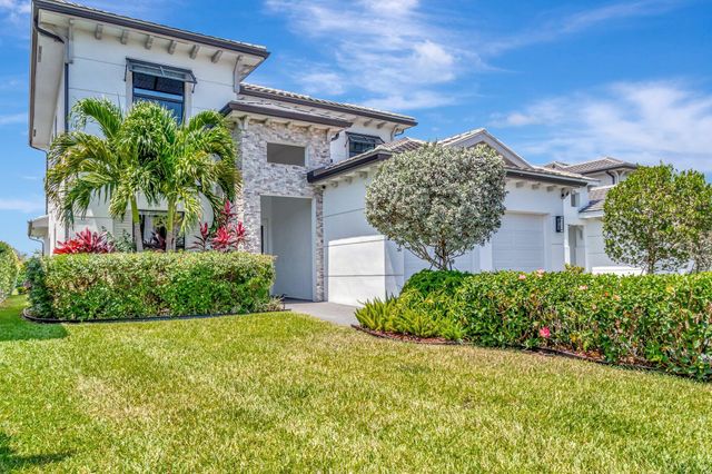 2828 Gin Berry Way, West Palm Beach, FL 33401