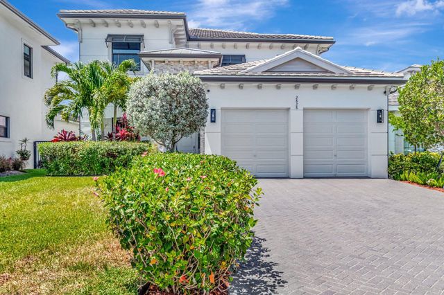 2828 Gin Berry Way, West Palm Beach, FL 33401