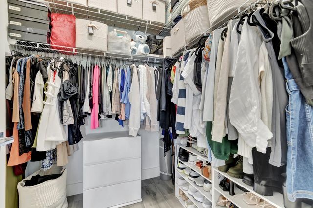 2828 Gin Berry Way, West Palm Beach, FL 33401