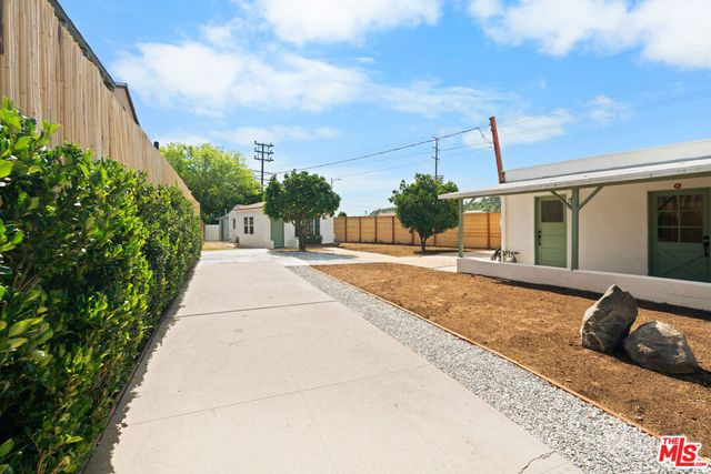 2900 Asbury Street, Los Angeles, CA 90065