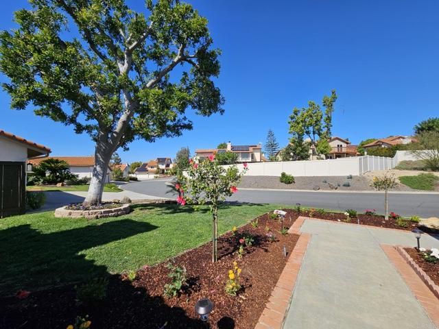 3915 Plateau Place, Escondido, CA 92025