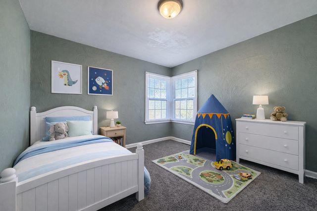 2026 N Estelle St, Wichita, KS 67214