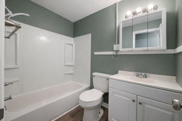 2026 N Estelle St, Wichita, KS 67214