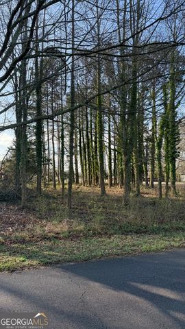 5666 Mcleod Street, Lula, GA 30554