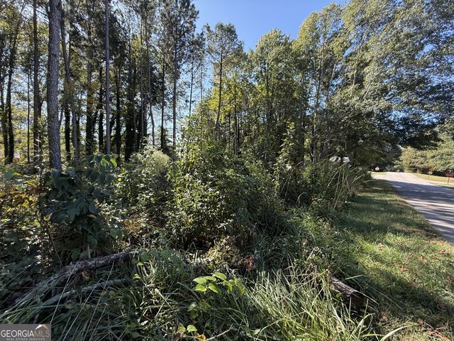 5666 Mcleod Street, Lula, GA 30554