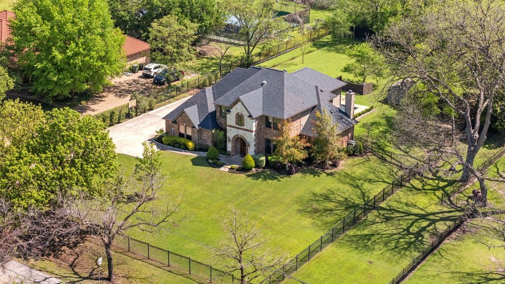 106 E Fork Road, Sunnyvale, TX 75182