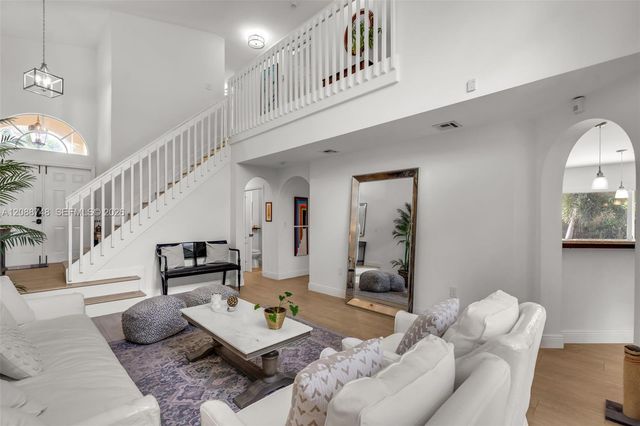 5380 NW 113th Place, Doral, FL 33178