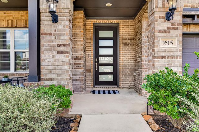 1615 Rosedale Drive, Missouri City, TX 77459