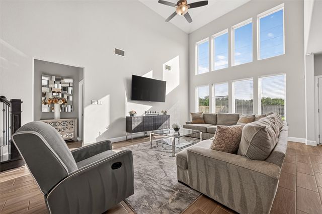 1615 Rosedale Drive, Missouri City, TX 77459
