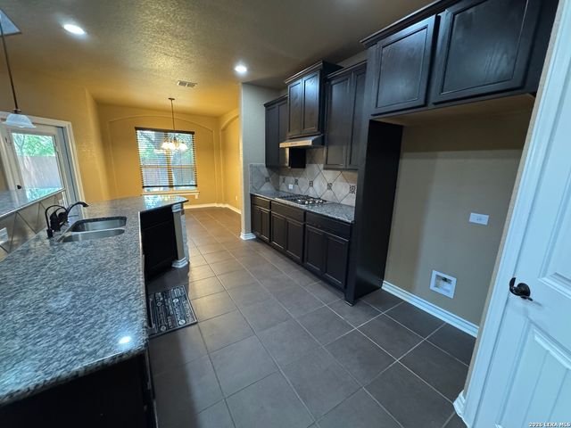 8835 Kallison Arbor, San Antonio, TX 78254
