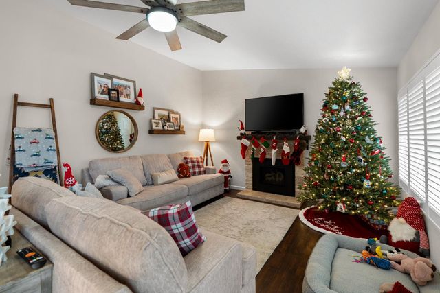 406 N Sunset Dr, Lodi, CA 95240