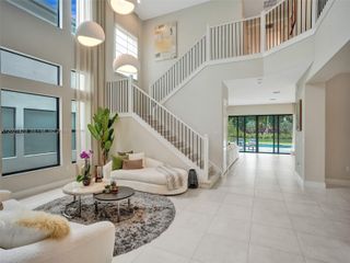 8642 Swinley Forest Way, Boca Raton, FL 33434