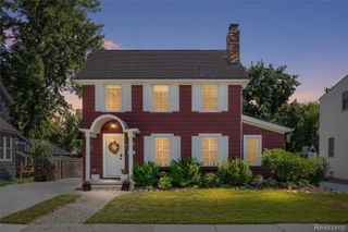 1208 Villa Road, Birmingham, MI 48009