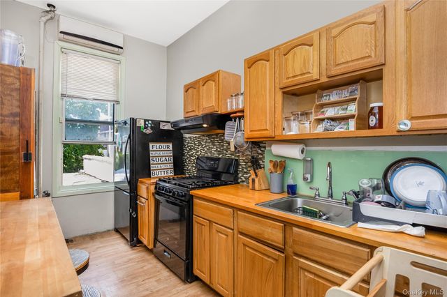 150 Norwood Avenue, Brooklyn, NY 11208