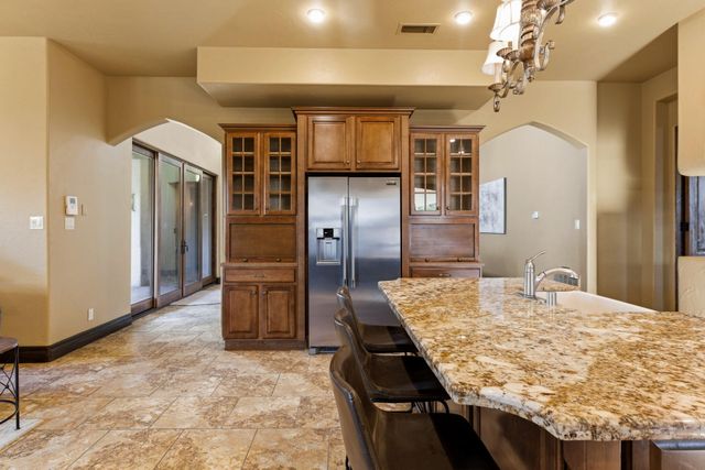 3723 Alamogordo Drive NW, Albuquerque, NM 87120