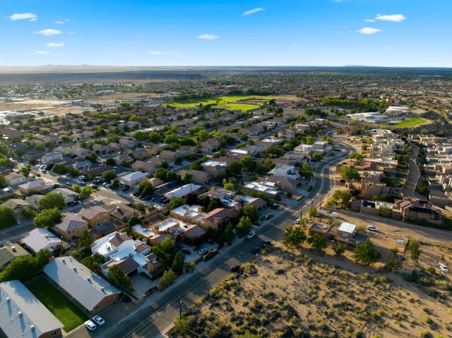 3723 Alamogordo Drive NW, Albuquerque, NM 87120