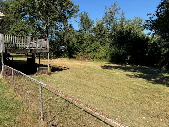 910 Vine ST, Martinsville, VA 24112