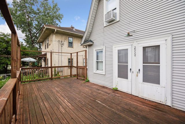 2924 Emerson Avenue N, Minneapolis, MN 55411