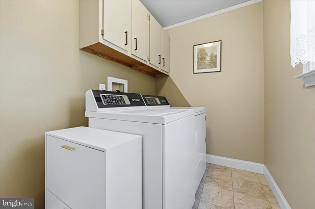 615 W ROSEDALE AVE, West Chester, PA 19382