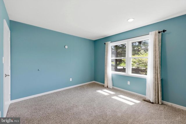 615 W ROSEDALE AVE, West Chester, PA 19382